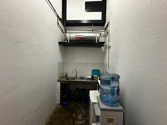 To Let Commercial Property for Rent in Maitland Western Cape